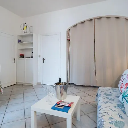 Sardinia Family - * 坎尼吉翁