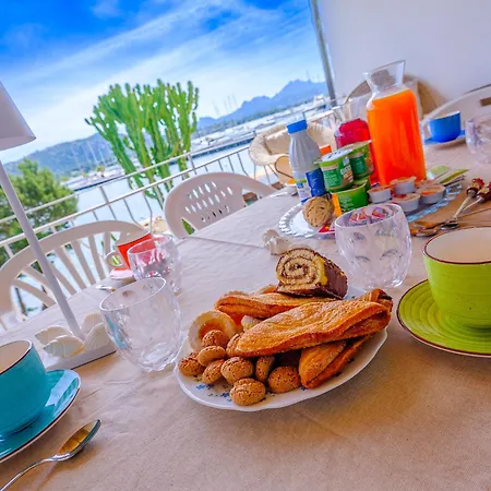 Sardinia Family - * Cannigione